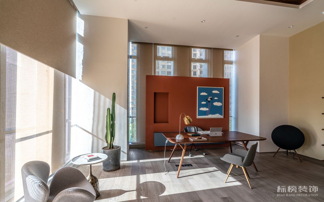 深圳辦公樓裝修中冷氣機(jī)工程