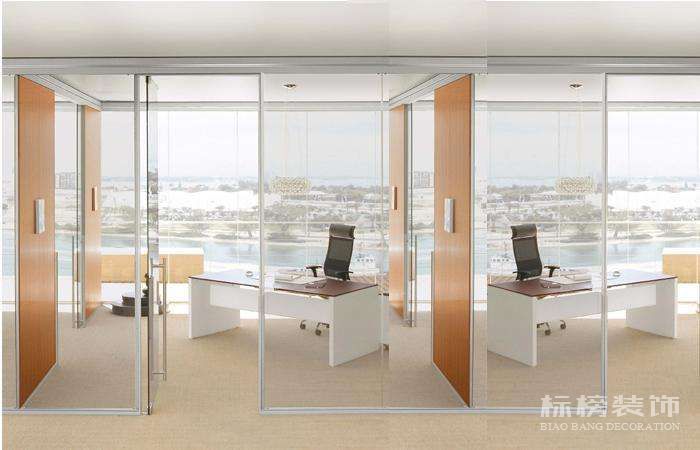 辦公室裝修玻璃隔斷布局